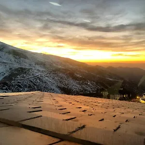 Al Lado De Plaza Serra Nevada
